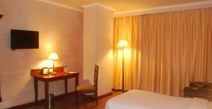 The Royal Plaza Gangtok Hotel Buitenkant foto